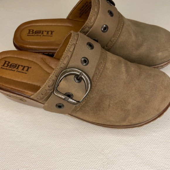 Born Clog Banyan Suede Leather Buckle Mules Taupe Brown Slip On Shoes Size 8 - Picture 9 of 16